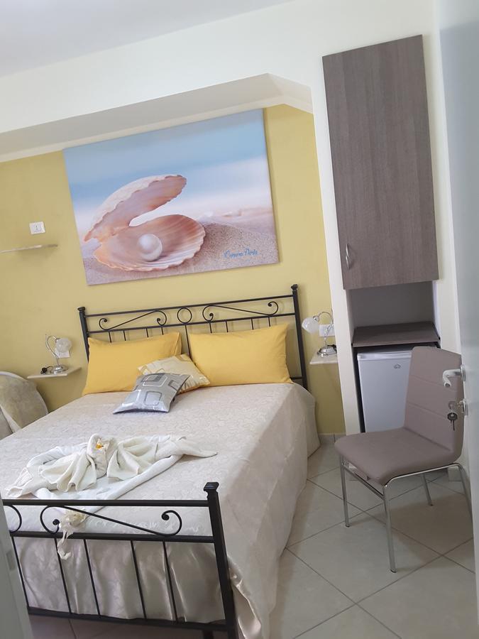 Stella Marina Rooms For Rent Portopalo Di Capo Passero Exterior foto