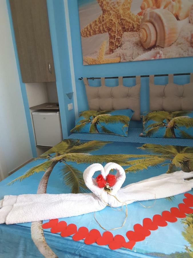 Stella Marina Rooms For Rent Portopalo Di Capo Passero Exterior foto